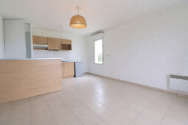 
                                                                                        Vente
                                                                                         Appartement - 3 pièces - 69 m² - Saint-Gervai