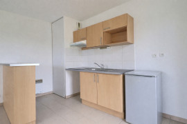 
                                                                                        Vente
                                                                                         Appartement - 3 pièces - 69 m² - Saint-Gervai