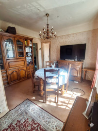 
                                                                                        Vente
                                                                                         VIEUX-SAINT-MAUR