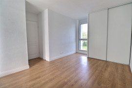 
                                                                                        Vente
                                                                                         Appartement 3 pièces