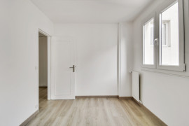 
                                                                                        Location
                                                                                         Appartement 3 pièces