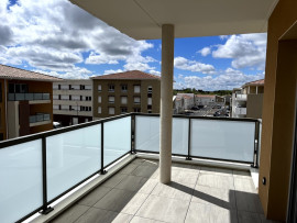 
                                                                                        Location
                                                                                         Appartement 3 pièces