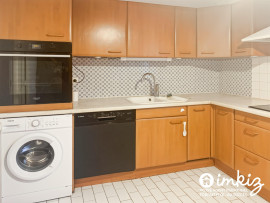 
                                                                                        Vente
                                                                                         Appartement 3 pièces 70 m² 2 places de parking