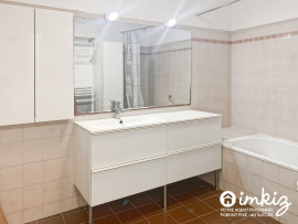 
                                                                                        Vente
                                                                                         Appartement 3 pièces 70 m² 2 places de parking