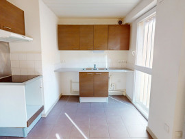 
                                                                                        Vente
                                                                                         Appartement 3 pièces - 71m2 - Parking