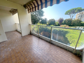
                                                                                        Location
                                                                                         Appartement  - 3 pièces  - 73.88 m²