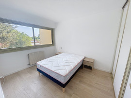 
                                                                                        Location
                                                                                         Appartement  - 3 pièces  - 73.88 m²