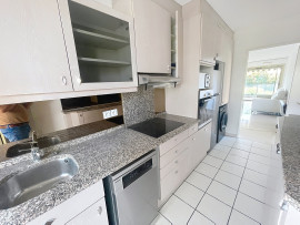 
                                                                                        Location
                                                                                         Appartement  - 3 pièces  - 73.88 m²