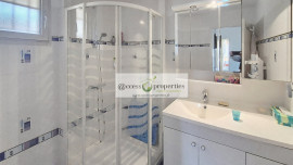 
                                                                                        Vente
                                                                                         Appartement  - 3 pièces  - 74.06 m²