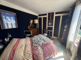 
                                                                                        Vente
                                                                                         Appartement 3 pièces à rénover