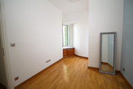 Vente
Appartement 3 pieces a vendre Nice Promenade des anglais au calme avec VUE MER