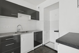 
                                                                                        Vente
                                                                                         Appartement 3 pièces avec balcon - Boulogne