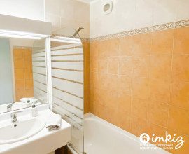 Vente
Appartement 3 pièces avec balcon, cave et parking