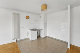 
                                                                                        Vente
                                                                                         Appartement 3 pièces avec balcon - Cergy
