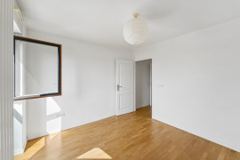 
                                                                                        Vente
                                                                                         Appartement 3 pièces avec balcon - Cergy