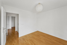 
                                                                                        Vente
                                                                                         Appartement 3 pièces avec balcon - Cergy