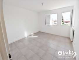 
                                                                                        Vente
                                                                                         Appartement 3 pièces avec balcon et 2 parkings