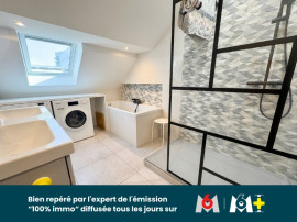 
                                                                                        Vente
                                                                                         Appartement 3 pièces avec balcon et garage - 2 chambres + 1 bureau – Dernier étage – Île de Nantes