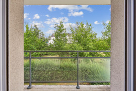 
                                                                                        Vente
                                                                                         APPARTEMENT 3 PIECES AVEC BALCON ET PARKING