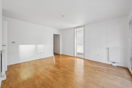 
                                                                                        Vente
                                                                                         Appartement 3 pièces avec balcon + Parking