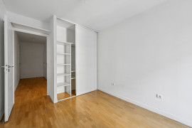 
                                                                                        Vente
                                                                                         Appartement 3 pièces avec balcon + Parking