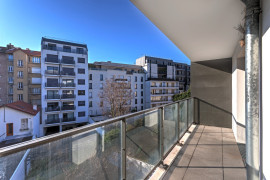 
                                                                                        Vente
                                                                                         Appartement 3 pièces avec balcon plein Sud !