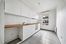 
                                                                                        Vente
                                                                                         Appartement 3 pièces avec balcon - Suresnes