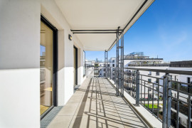 
                                                                                        Vente
                                                                                         Appartement 3 pièces avec balcon - Suresnes