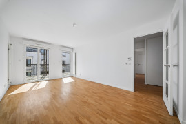 
                                                                                        Vente
                                                                                         Appartement 3 pièces avec balcon - Suresnes