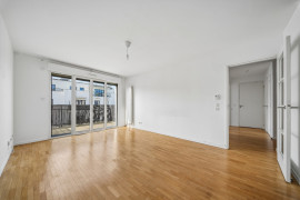 
                                                                                        Vente
                                                                                         Appartement 3 pièces avec balcon - Suresnes