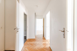 
                                                                                        Vente
                                                                                         Appartement 3 pièces avec loggia - Vélizy