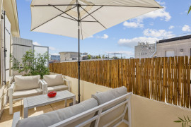 
                                                                                        Vente
                                                                                         Appartement 3 pièces avec terrasse - Dernier étage