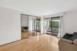 
                                                                                        Vente
                                                                                         Appartement 3 pièces avec terrasse - Levallois