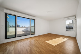 
                                                                                        Vente
                                                                                         Appartement 3 pièces avec terrasse - Suresnes