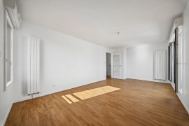 
                                                                                        Vente
                                                                                         Appartement 3 pièces avec terrasse - Suresnes