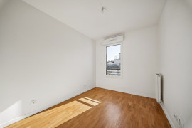 
                                                                                        Vente
                                                                                         Appartement 3 pièces avec terrasse - Suresnes