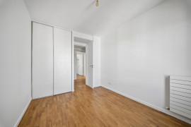 
                                                                                        Vente
                                                                                         Appartement 3 pièces avec terrasse - Suresnes