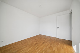 
                                                                                        Vente
                                                                                         Appartement 3 pièces avec terrasse - Suresnes