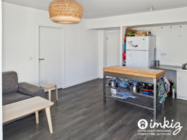 
                                                                                        Vente
                                                                                         Appartement 3 pièces - Balcon 13m²