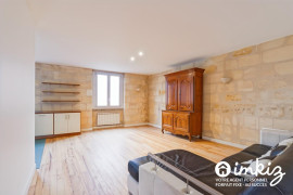 
                                                                                        Vente
                                                                                         Appartement 3 pièces Bordeaux aux Chartrons