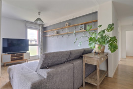 
                                                                                        Vente
                                                                                         Appartement - 3 pièces - Cenon - 76 m²