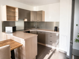 
                                                                                        Location
                                                                                         Appartement 3 Pièces Cité-Jardin avec Balcon