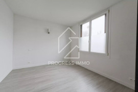 
                                                                                        Location
                                                                                         Appartement 3 pièces de 57,96 m² à 5 min du métro Ligne 5