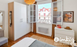 Vente
Appartement 3 pièces de caractère en parfait état.
