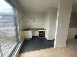 Location
Appartement 3 pièces en DUPLEX dans une résidence calme et sécurisé dans SAINT-QUENTIN