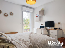 
                                                                                        Vente
                                                                                         Appartement 3 pièces, jardin et garage