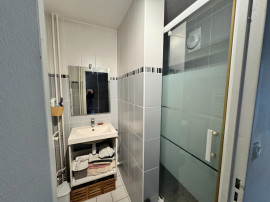 
                                                                                        Vente
                                                                                         Appartement 3 pièces loué  rentabilité 10%