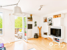 
                                                                                        Vente
                                                                                         Appartement 3 pièces lumineux et au calme