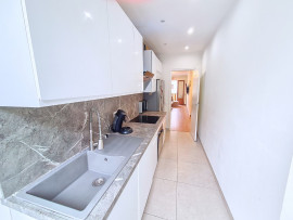 
                                                                                        Vente
                                                                                         Appartement 3 pièces Nice / Mont Boron