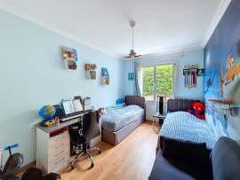 
                                                                                        Vente
                                                                                         Appartement 3 pièces Nice / Mont Boron